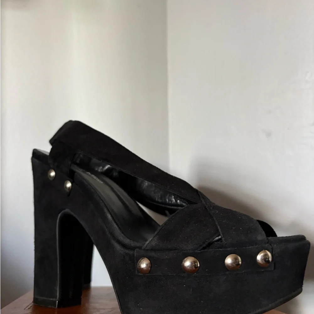 Stephane Kelian Black Platform Sandals with Metallic Accents - Picture 2 of 12